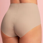 هيبستر من ماركة ليونيسا ذو الخصر العالي