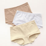 سراويل قطنية من ماركة ليونيسا ٣ قطع