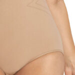 مشد بودي سوت مع حمالة من ماركة ليونيسا